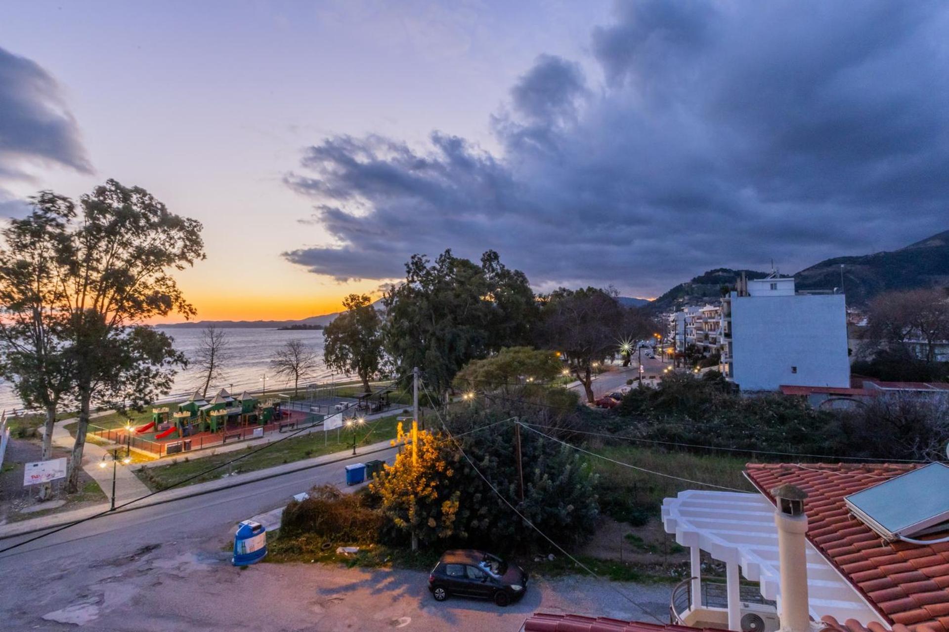 Vicky'S View House Apartment Nafpaktos Екстериор снимка