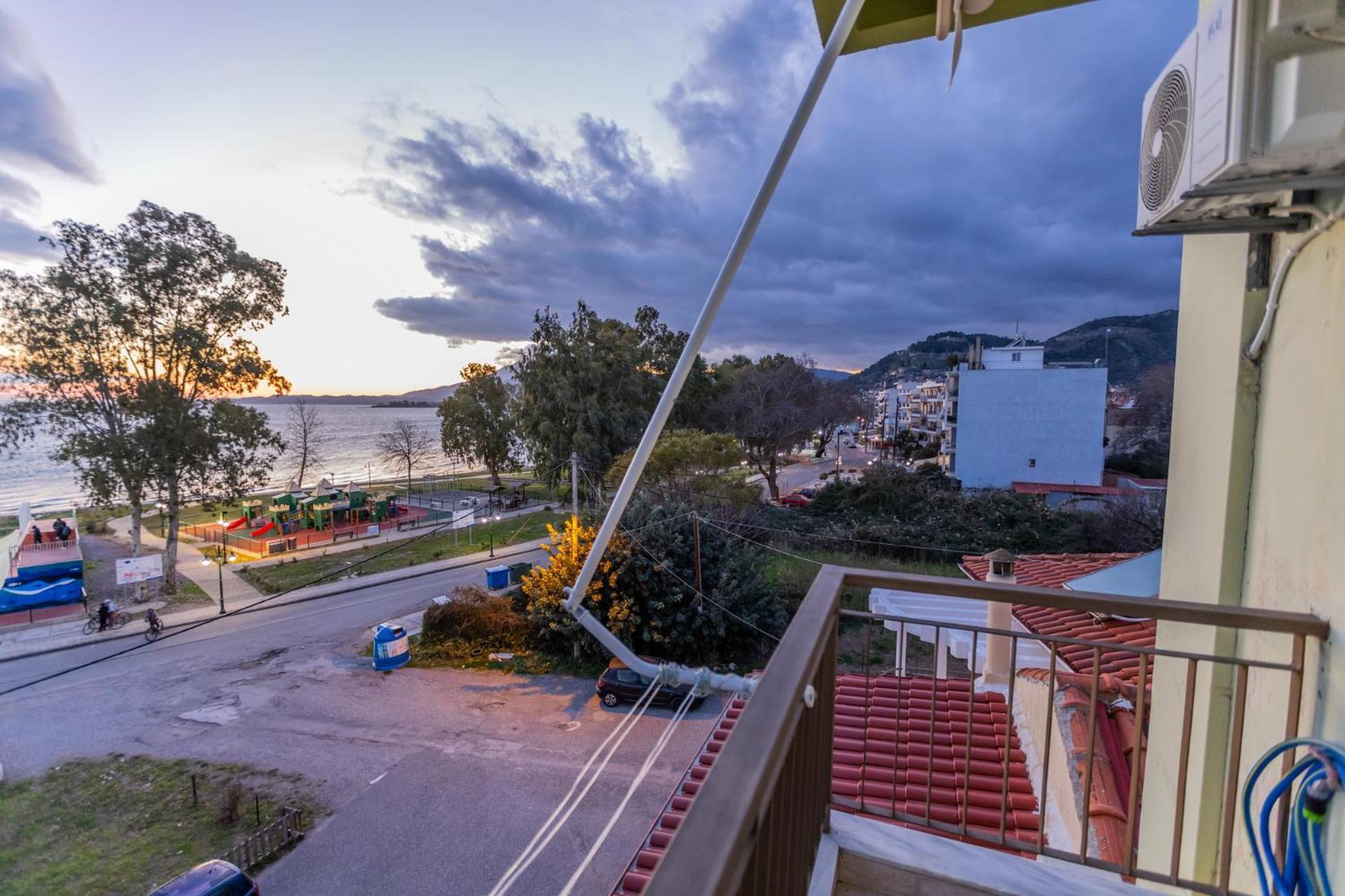 Vicky'S View House Apartment Nafpaktos Екстериор снимка